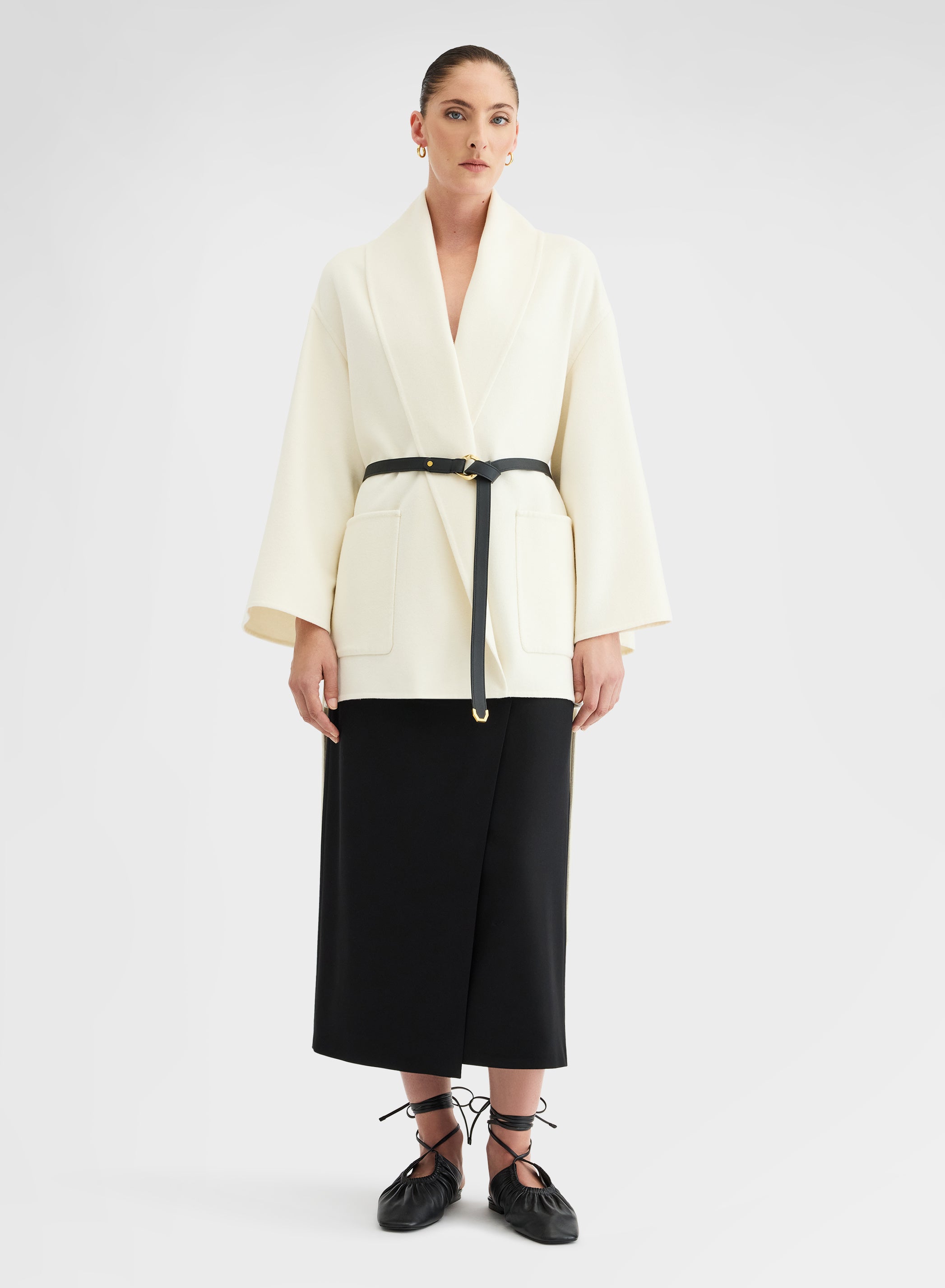 Wool Cashmere Short Coat White Belted | Agnona Italy