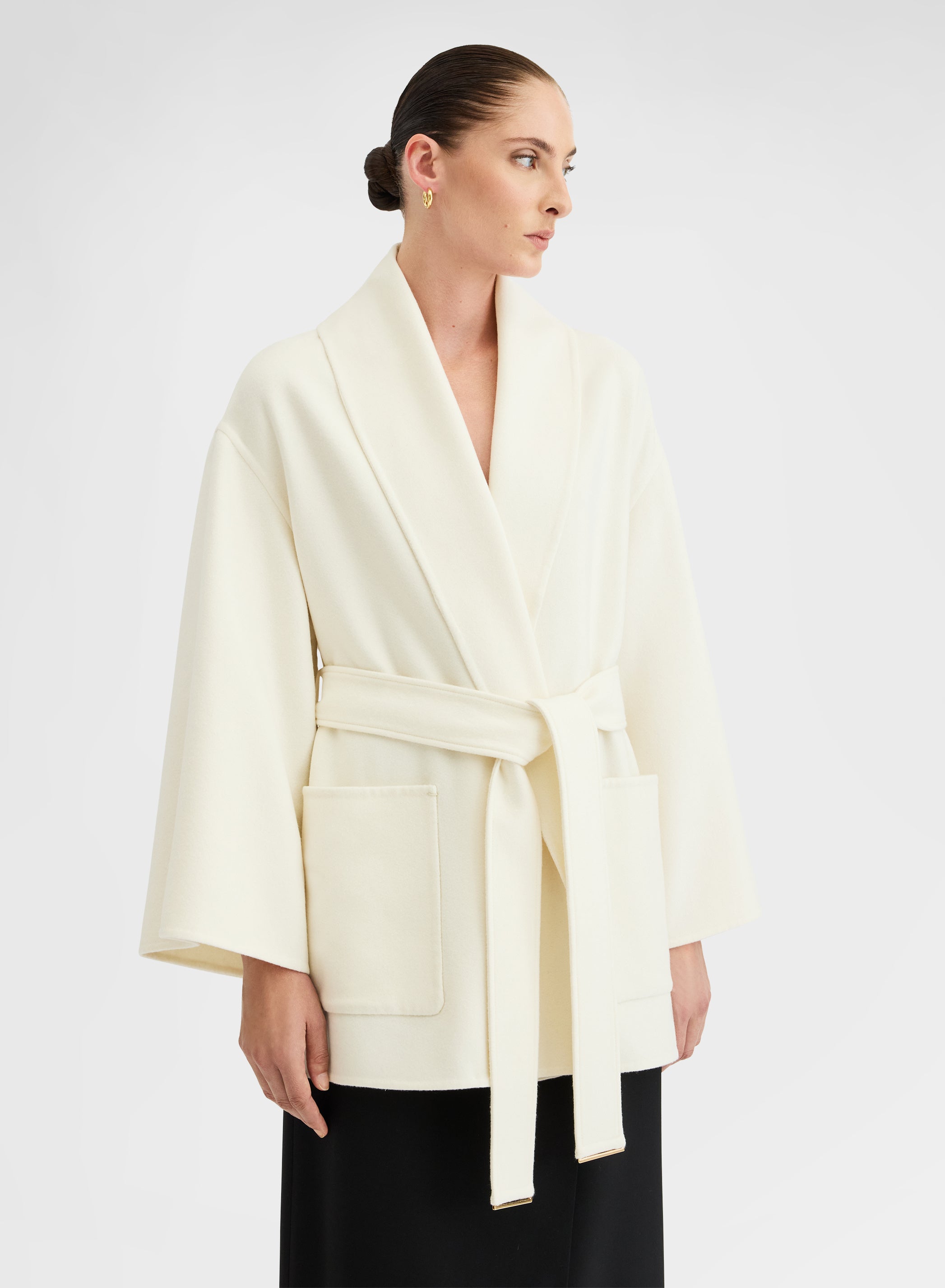Wool Cashmere Short Coat White Belted | Agnona Italy