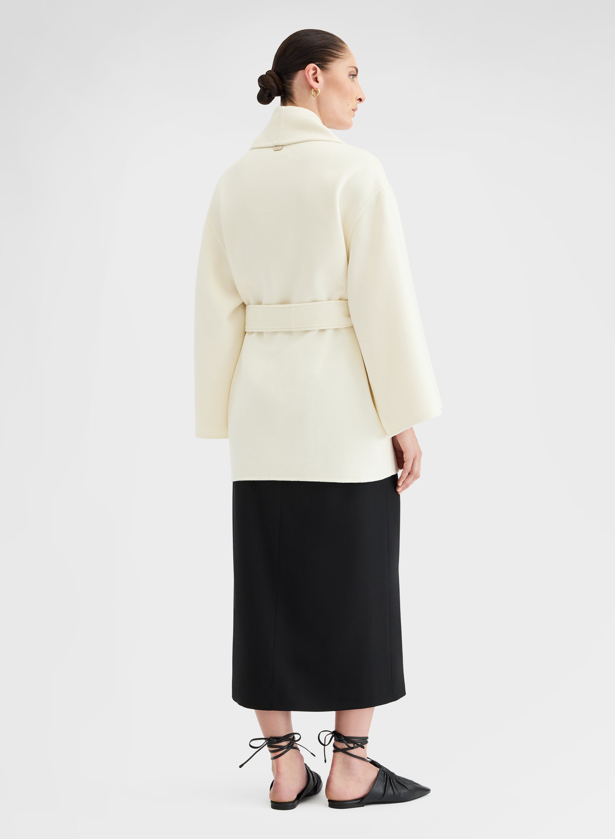 Wool Cashmere Short Coat White Belted | Agnona Italy