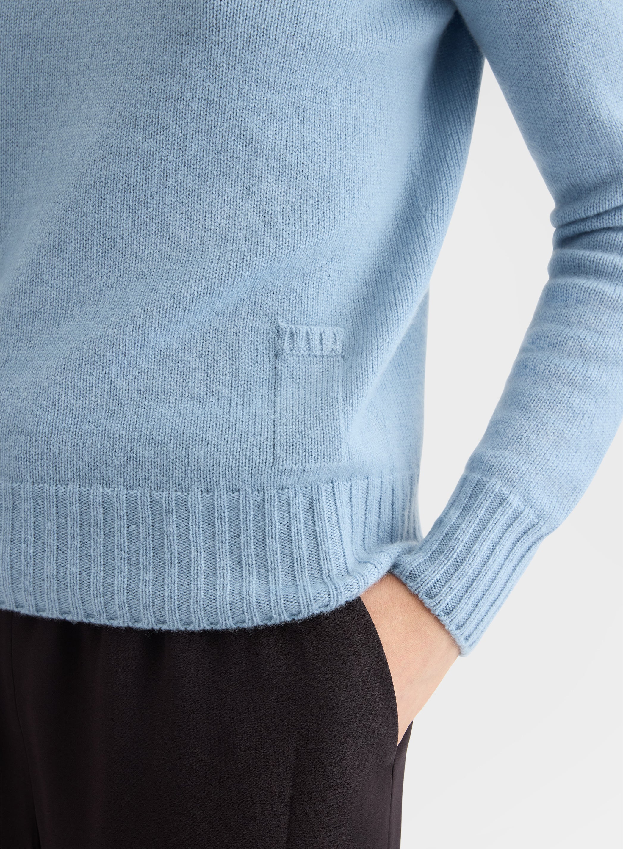 CASHMERE PLAIN KNIT LIPSTICK CREWNECK DARK POWDER