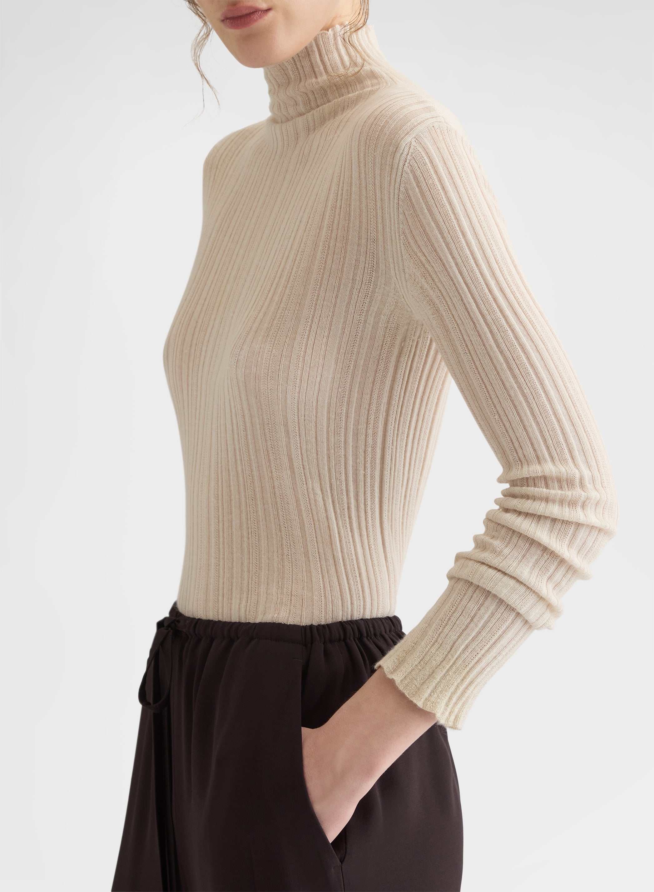 CASHMERE WOOL SILK CORTECCIA STITCH TURTLENECK GREIGE