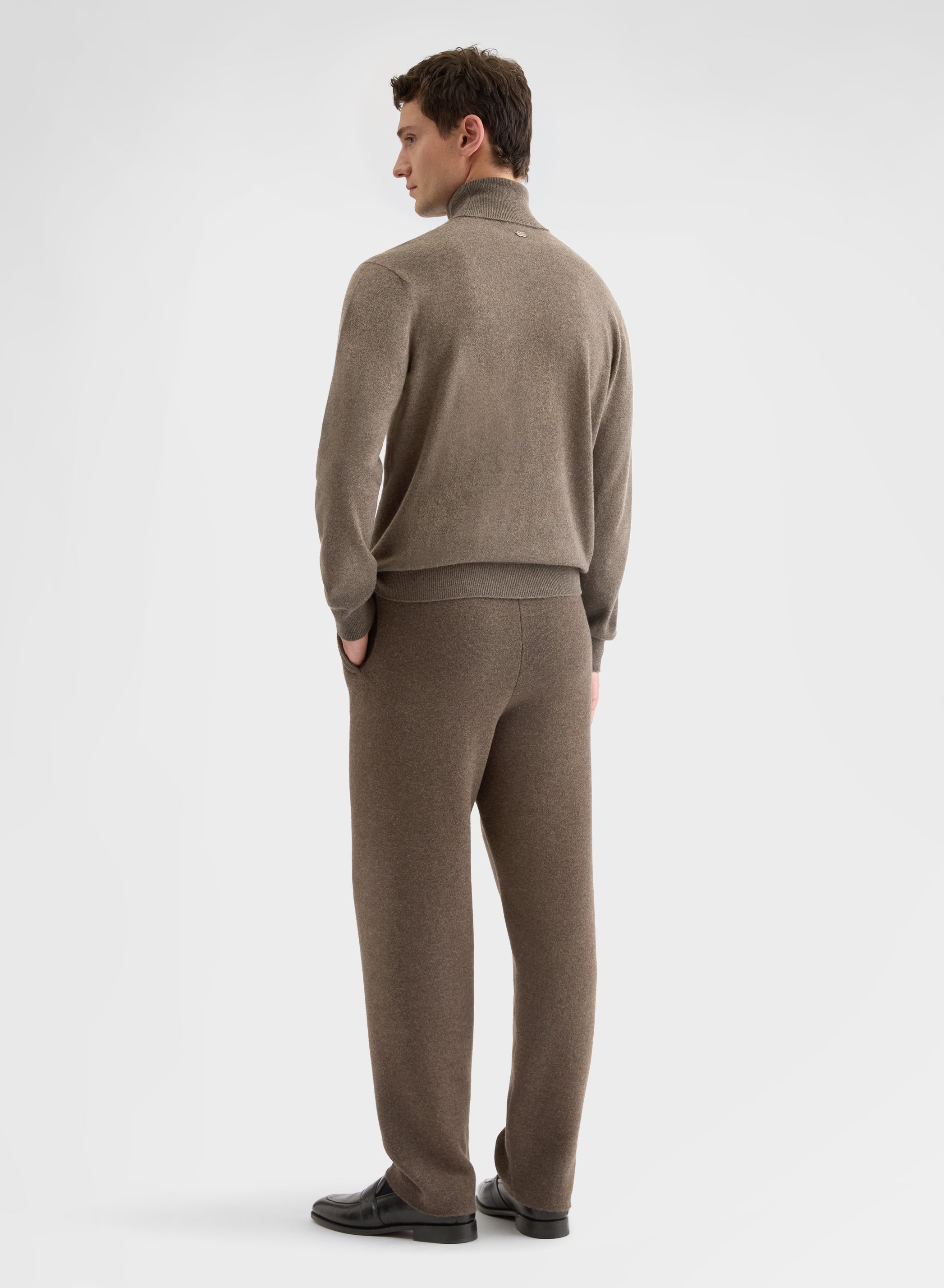 CASHMERE PLAIN KNIT TURTLENECK