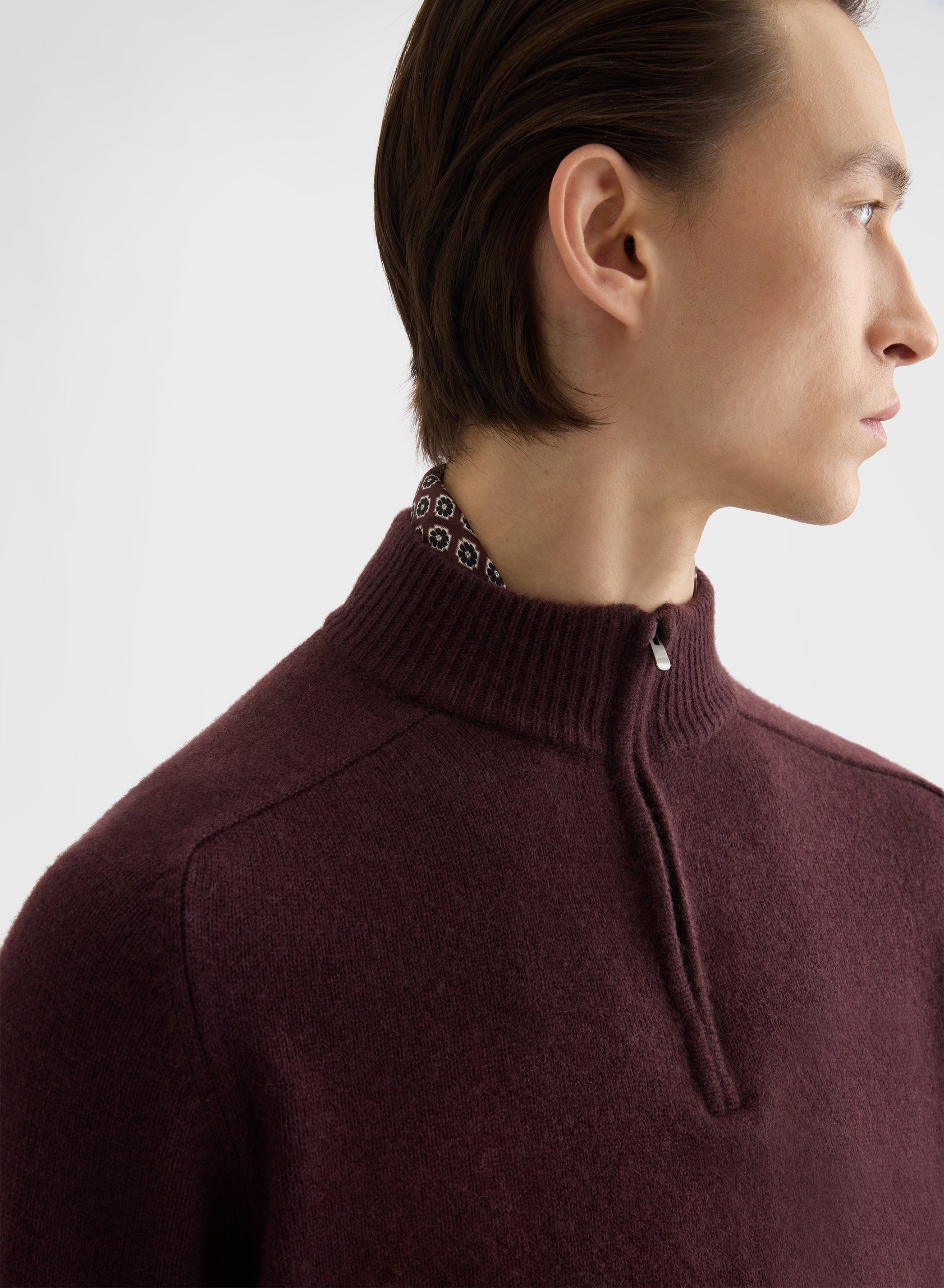 CASHMERE PLAIN KNIT HIGH NECK HALF ZIP SWEATER BURGUNDY
