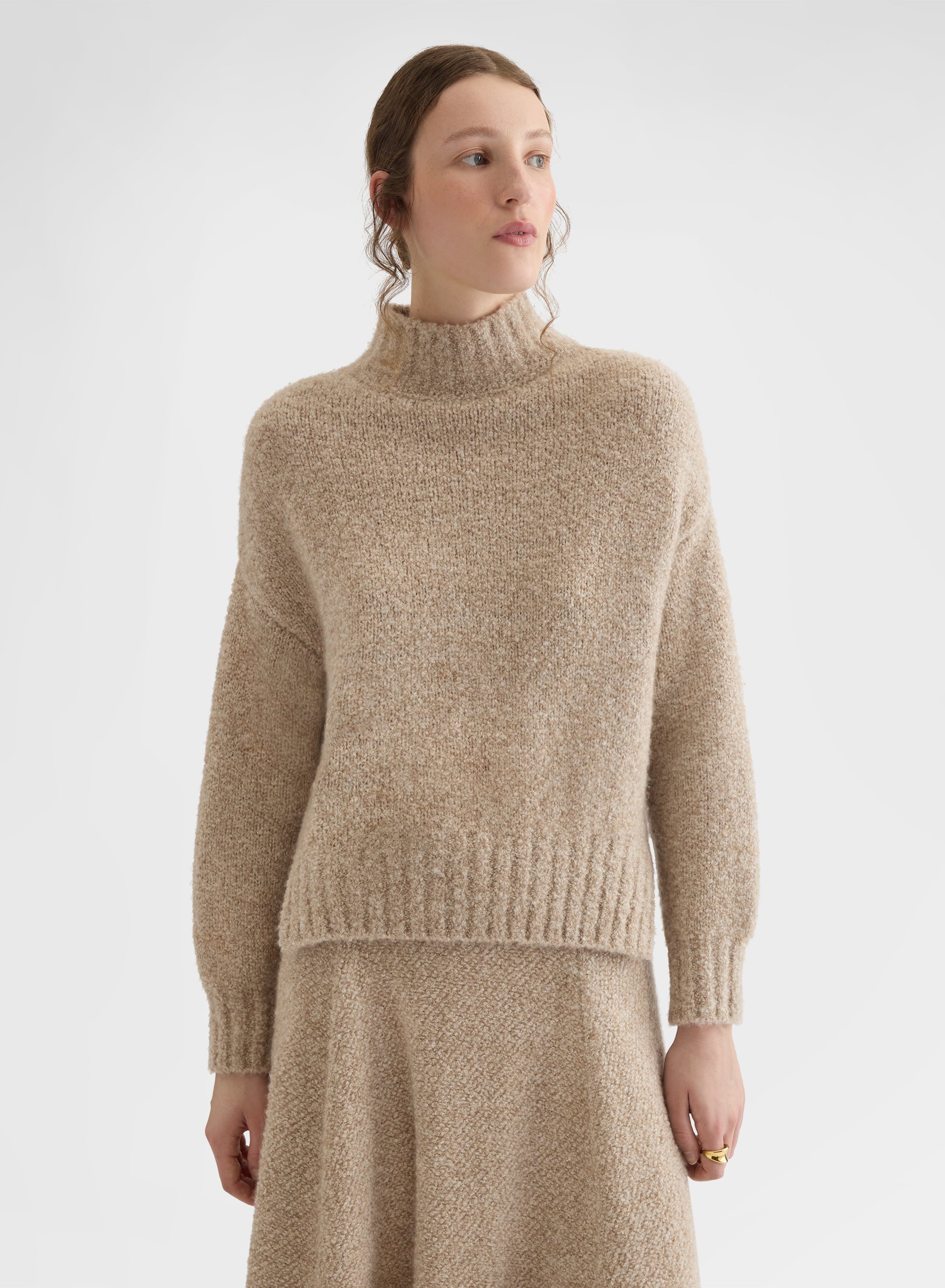 COCOON CASHMERE SILK BOUCLÉ HIGH NECK SWEATER CHAMPAGNE