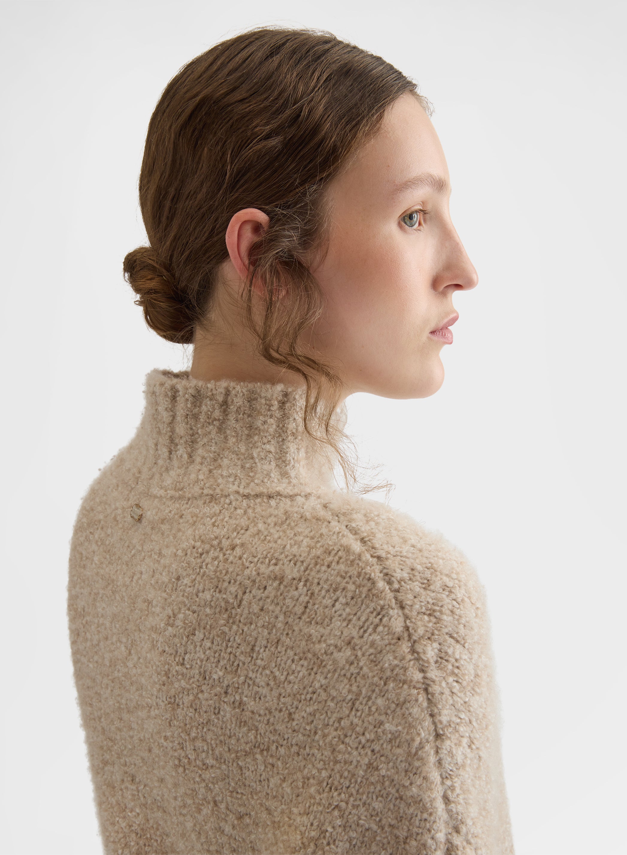 COCOON CASHMERE SILK BOUCLÉ HIGH NECK SWEATER CHAMPAGNE