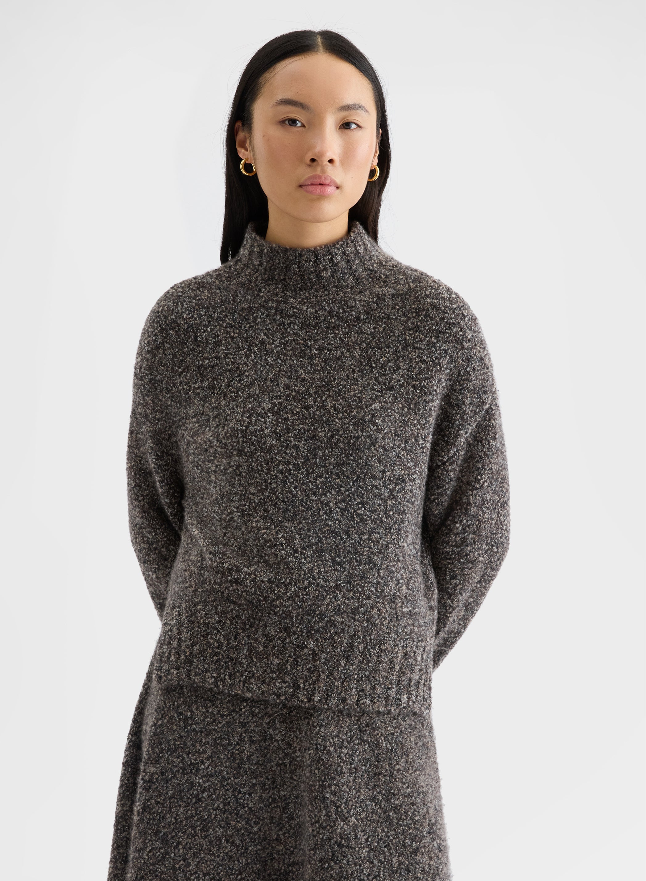 COCOON CASHMERE SILK BOUCLÉ HIGH NECK SWEATER CHOCOLATE