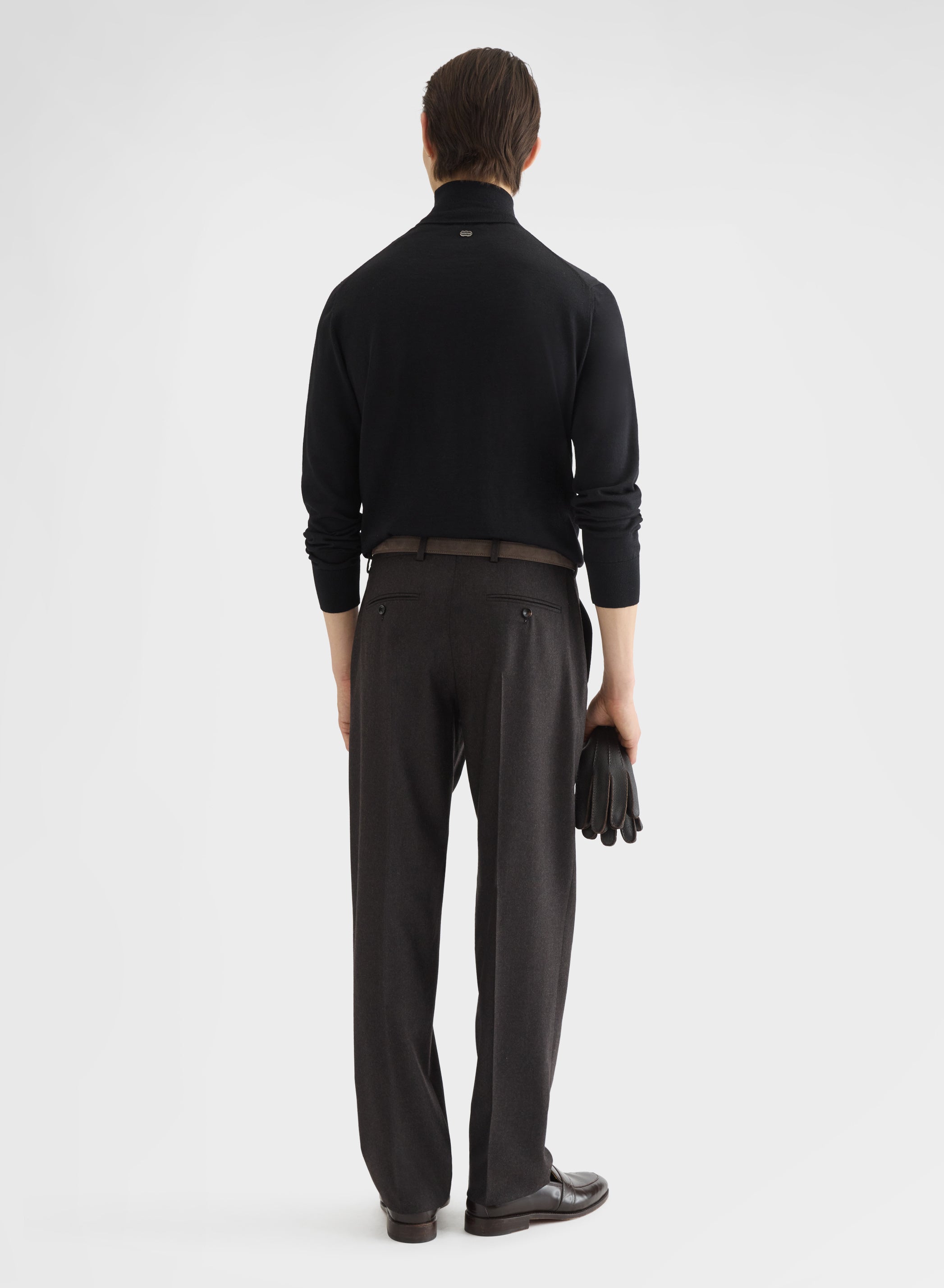 FINE WOOL SILK CASHMERE TURTLENECK BLACK