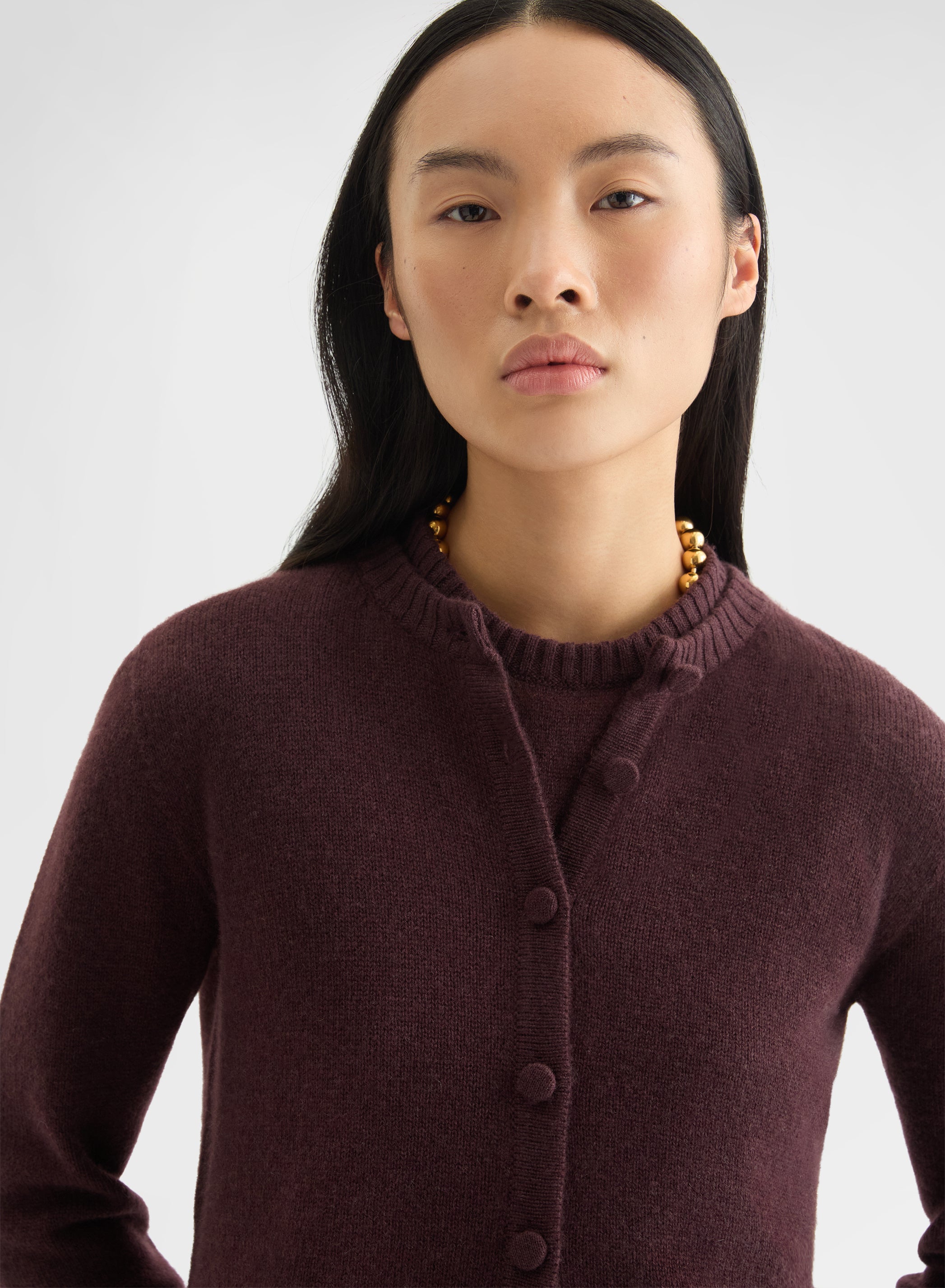 CASHMERE PLAIN KNIT LIPSTICK CREWNECK CARDIGAN BURGUNDY