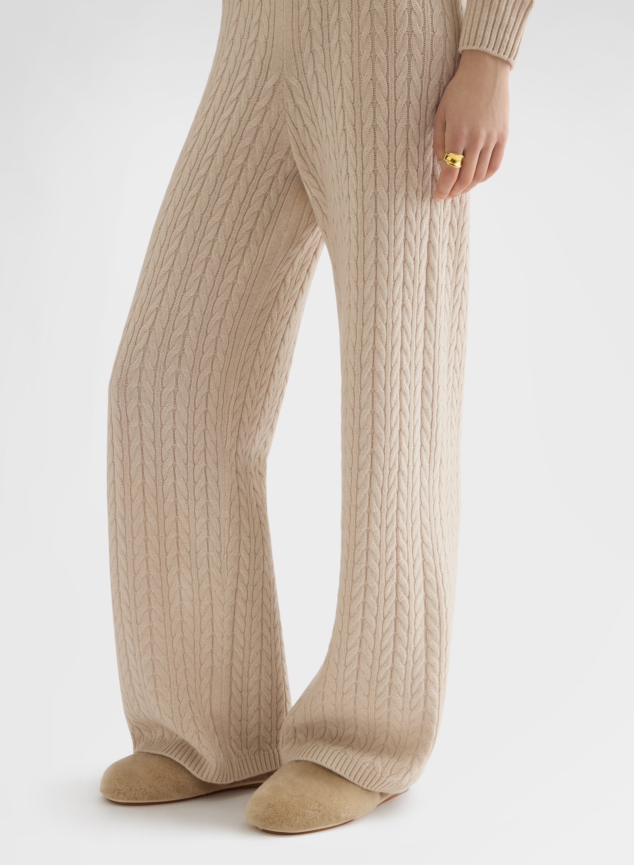 CASHMERE ICONIC CABLE HIGH WAISTED STRAIGHT PANTS GREIGE