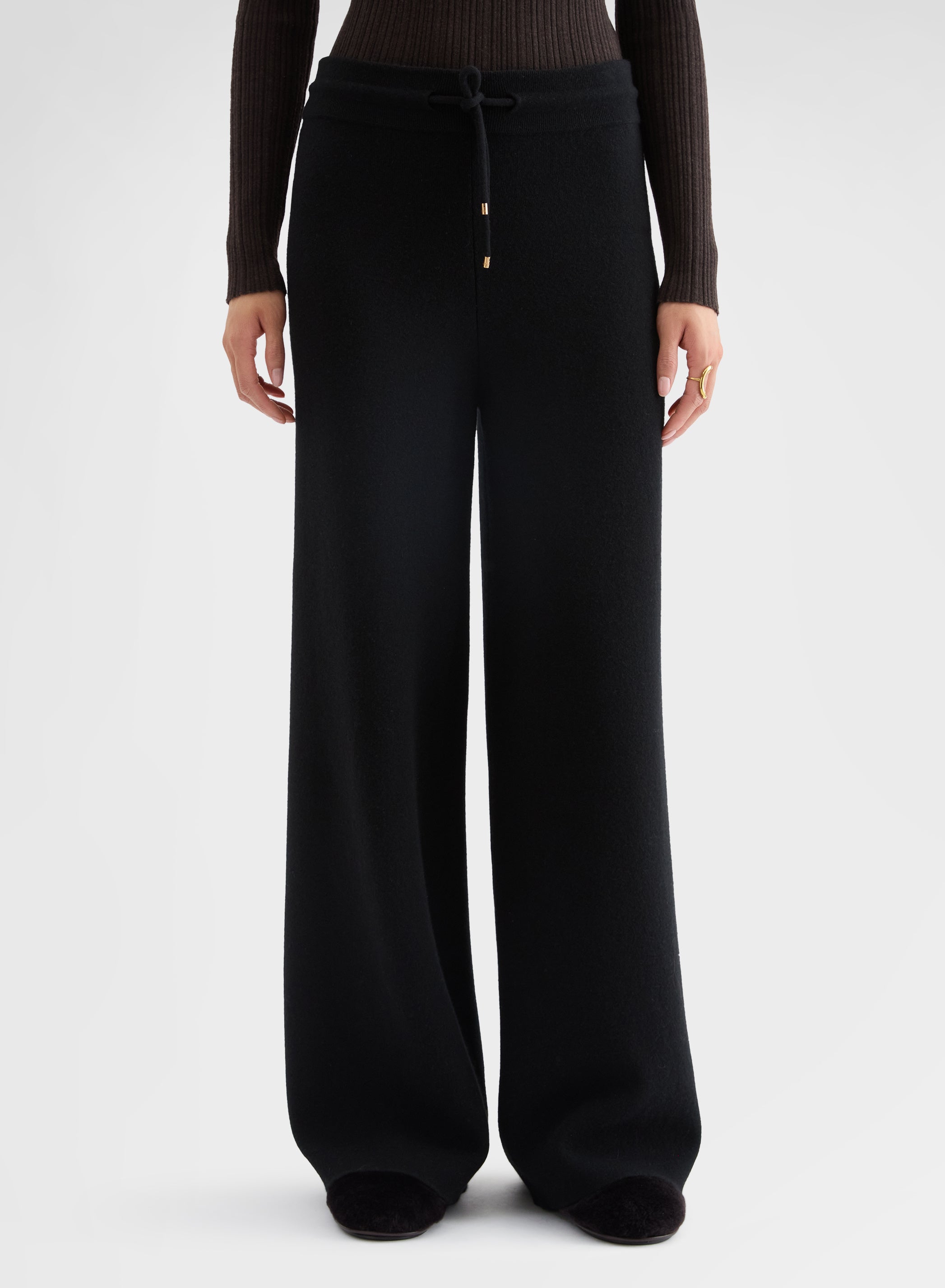 CASHMERE WOOL SILK JOGGERS BLACK