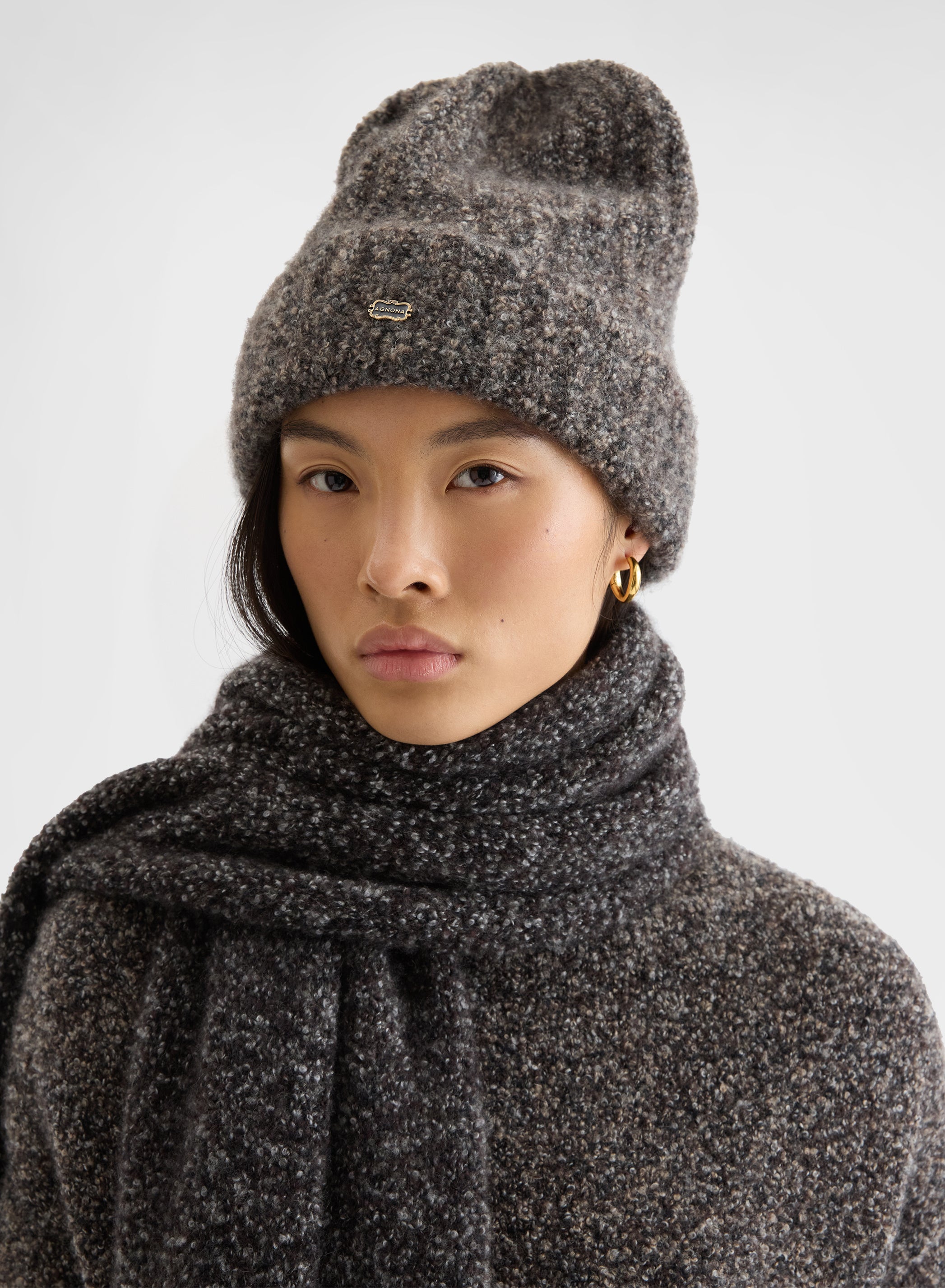 CASHMERE SILK BOUCLE BEANIE CHOCOLATE
