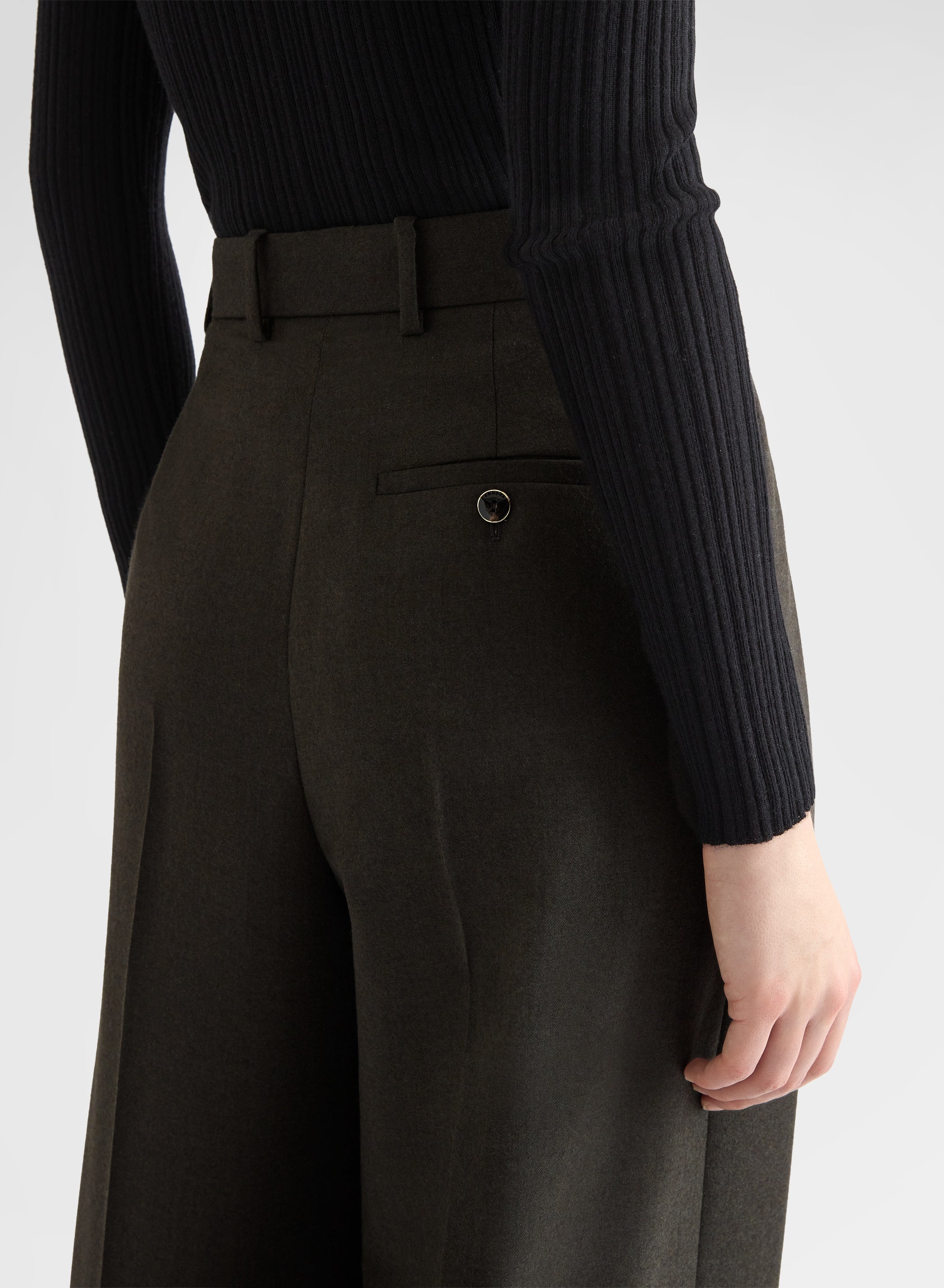 LIGHT WOOL FLANNEL AMANDA WIDE DOUBLE PLEAT PANTS