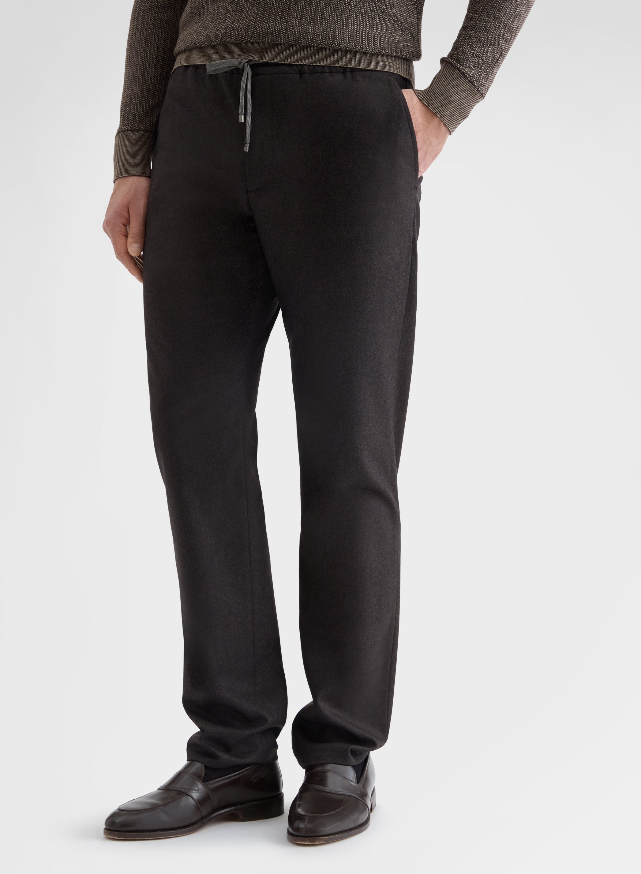 WOOL FLANNEL JOGGER STRAIGHT TROUSERS EBONY