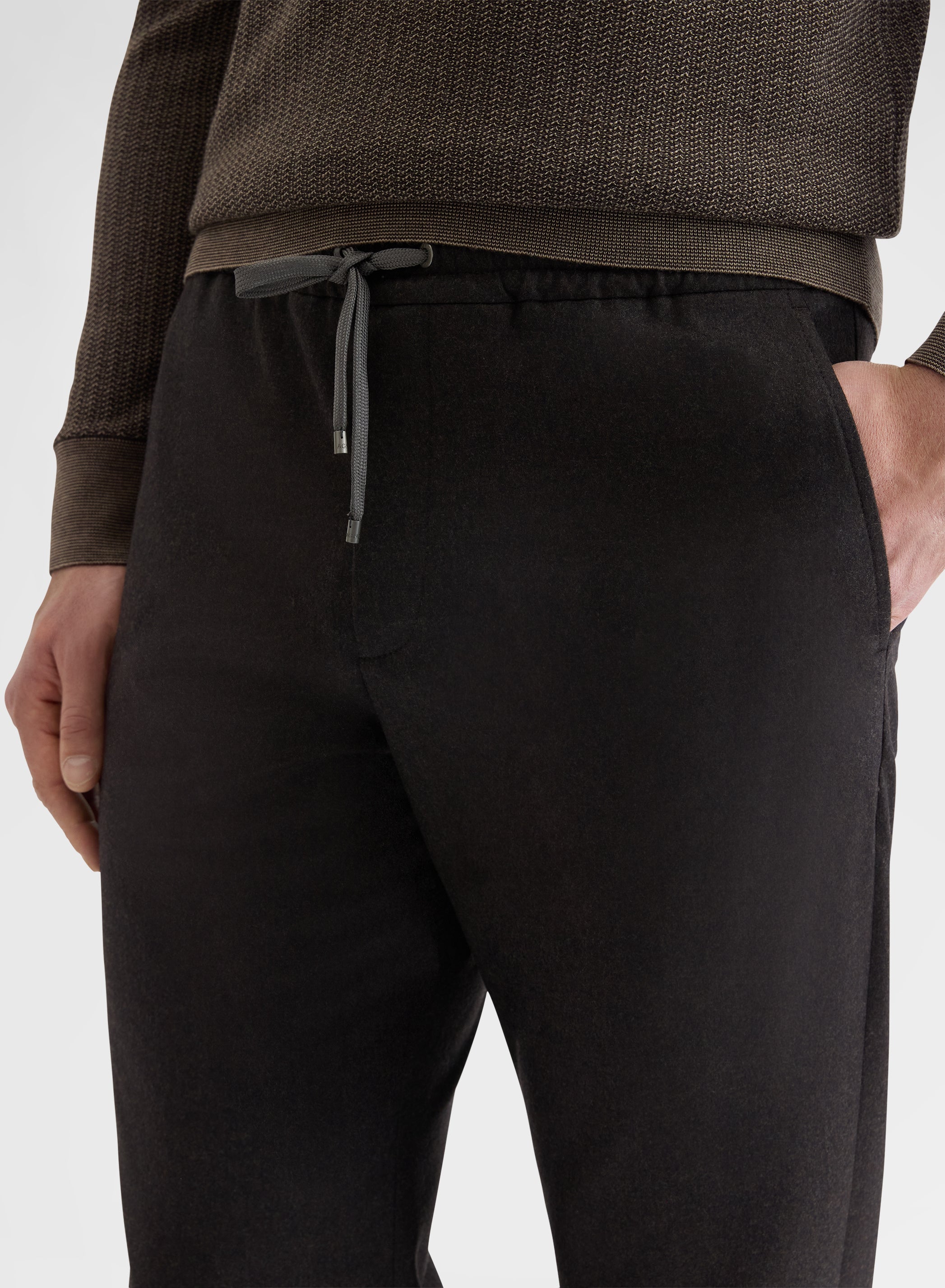 WOOL FLANNEL JOGGER STRAIGHT TROUSERS EBONY