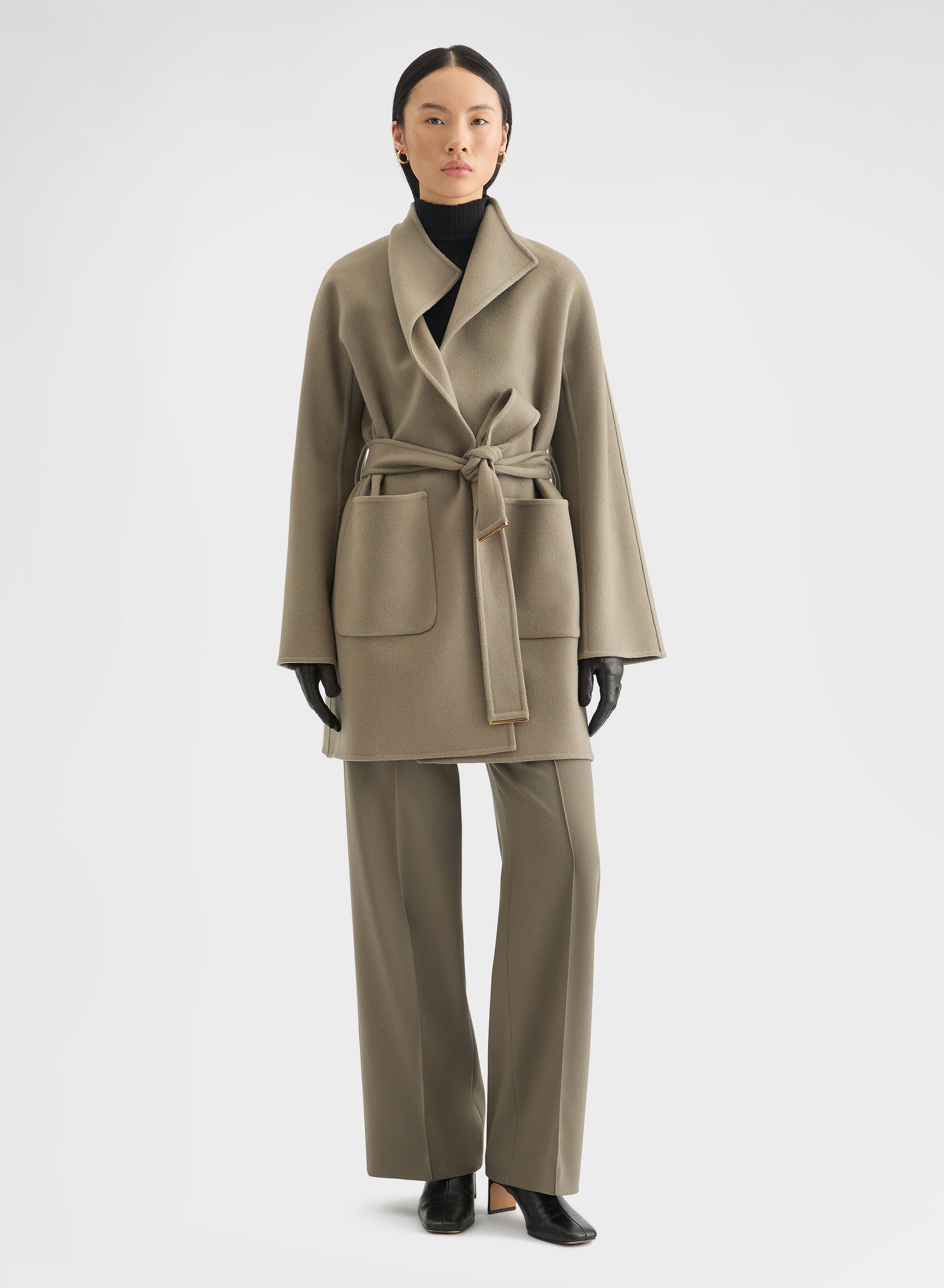 FLUID WOOL NEW YORK STRAIGHT PANTS