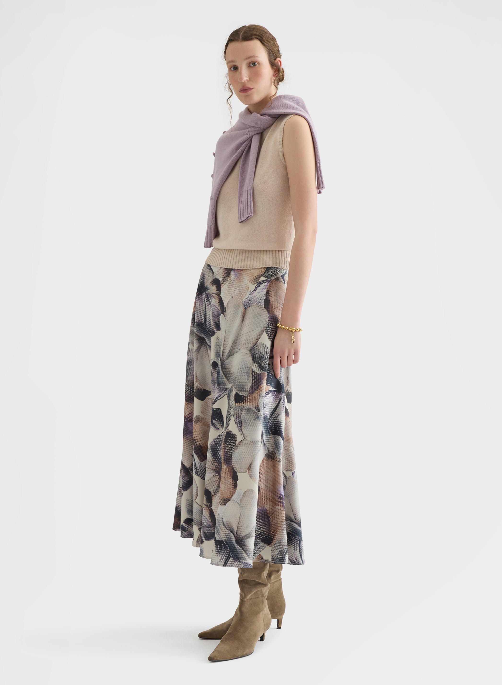 SOFT FLOWERS PRINT MIDI BIAS SKIRT
