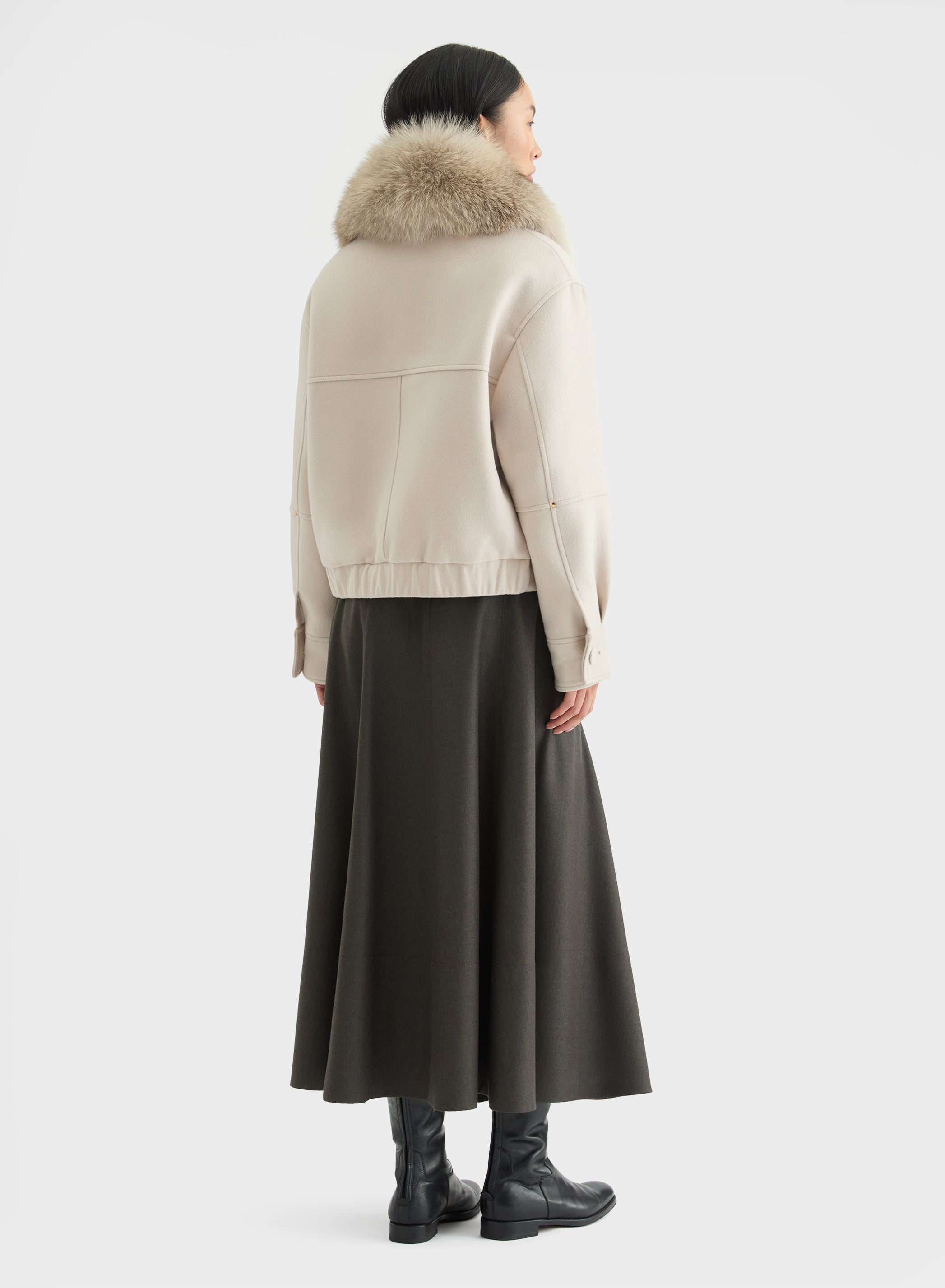 CASHMERE DRAP CROPPED BOMBER GREIGE