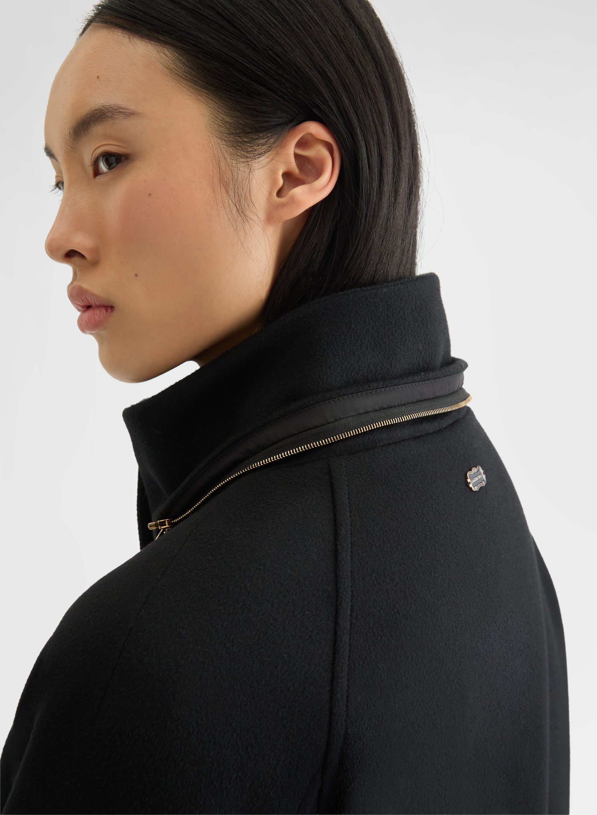 CASHMERE DRAP FUR COLLAR PARKA BLACK