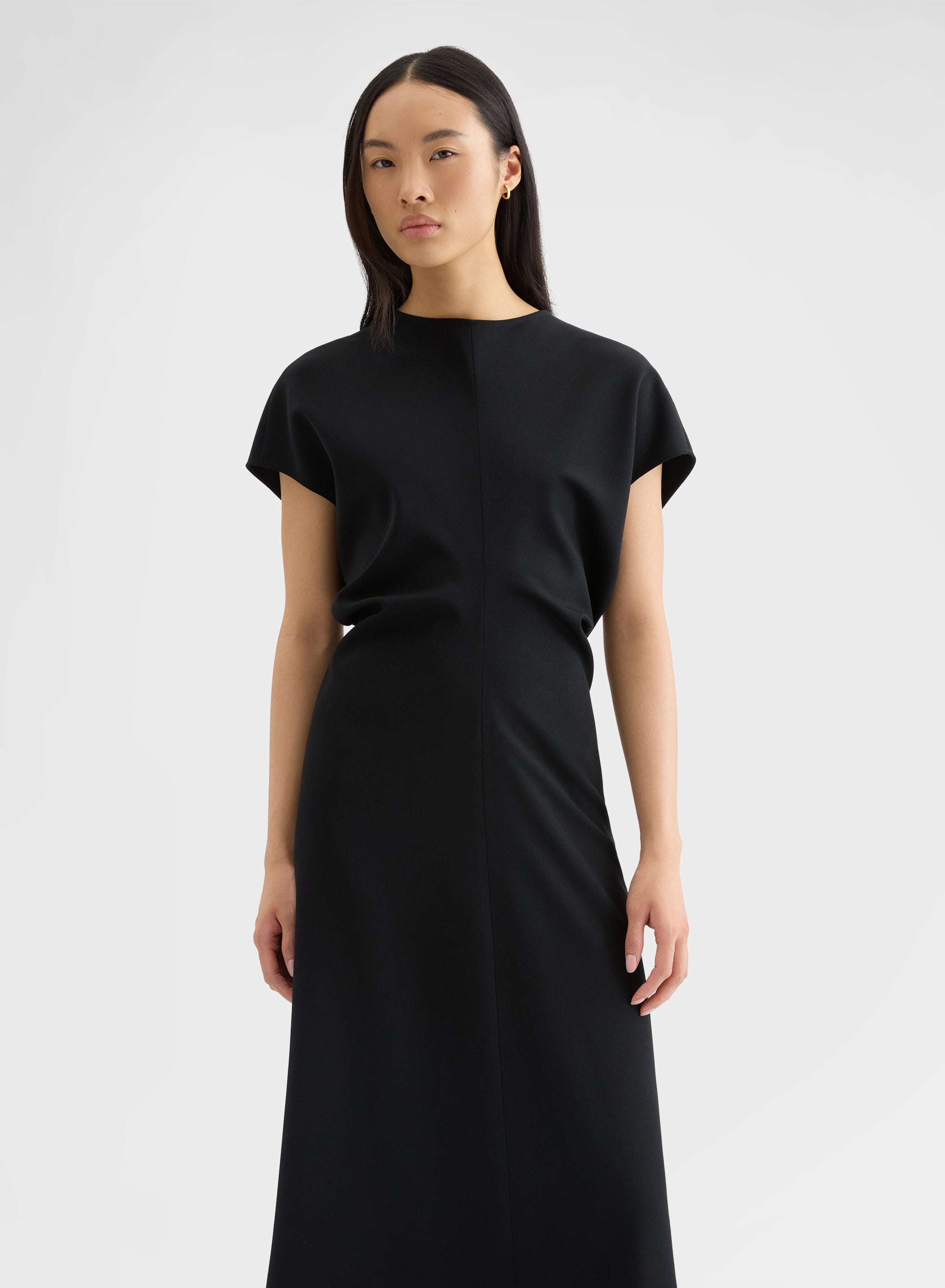 FLUID WOOL GATHERED MIDI DRESS BLACK