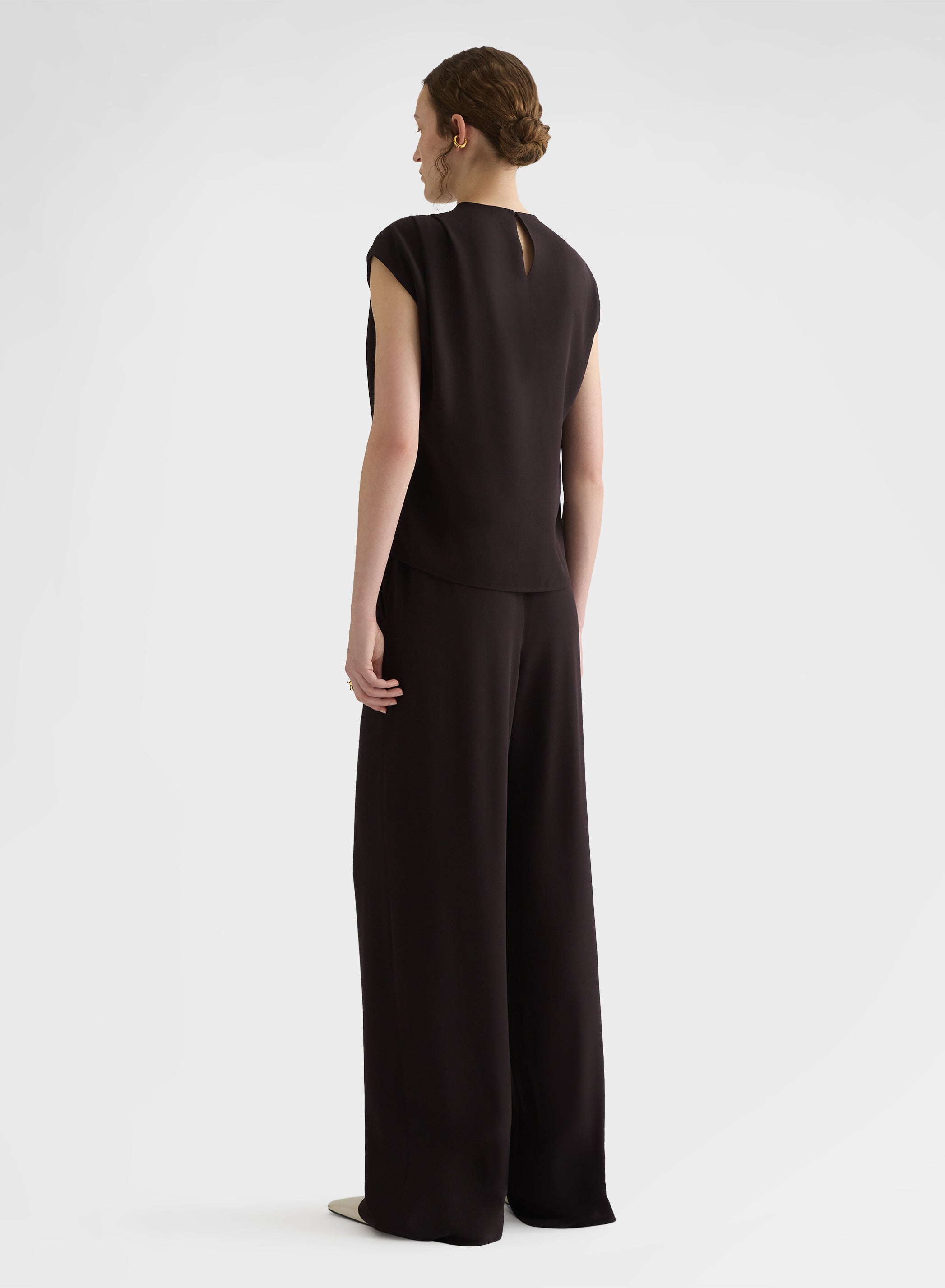 MATT SILK BLEND COWL-NECK TOP EBONY