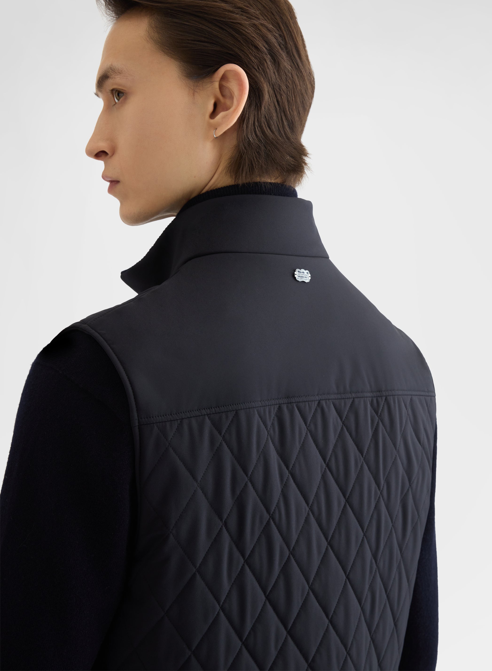 NYLON TECH TWILL QUILTED VEST NAVY