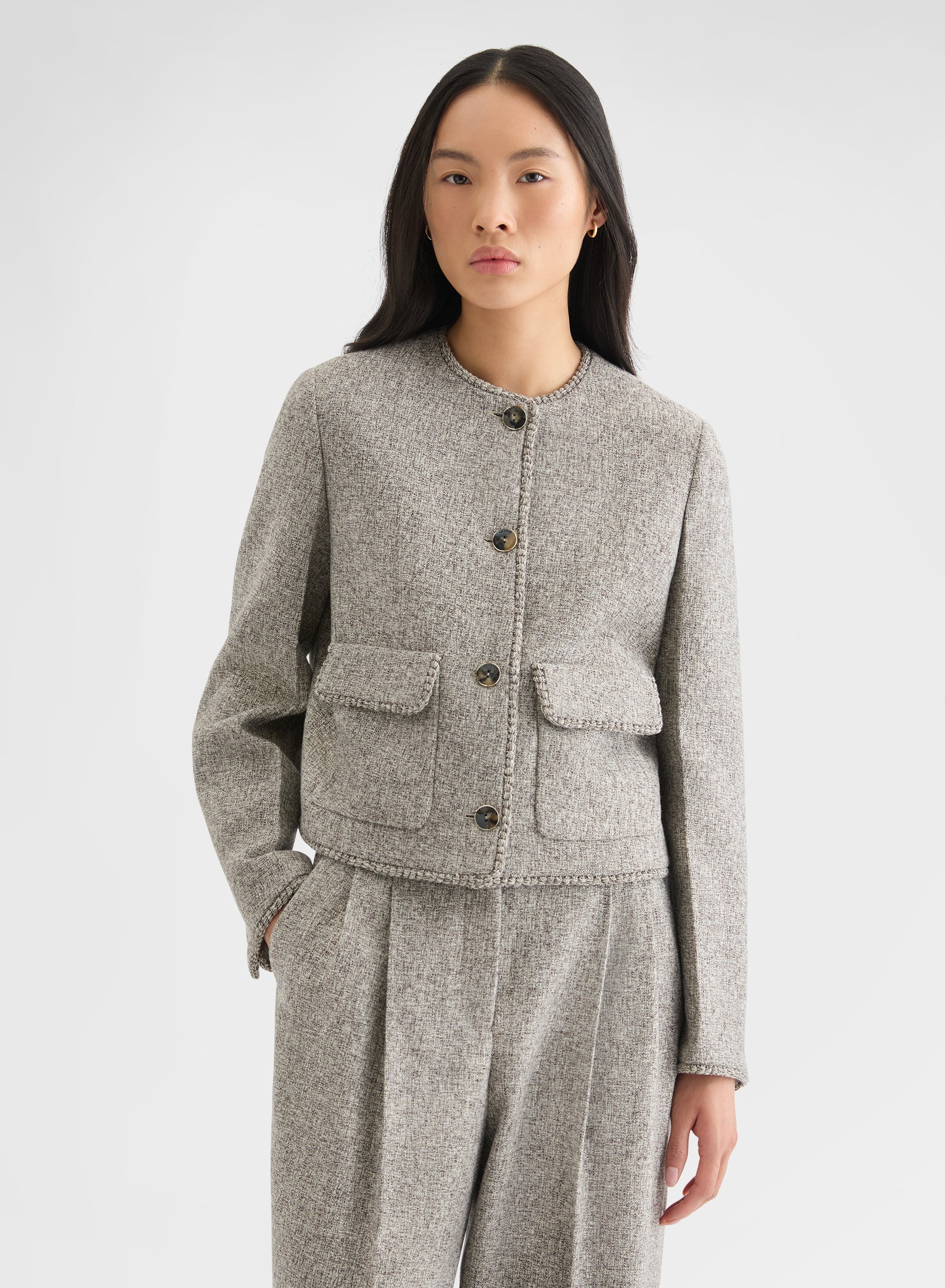 HEAVY MOULINE WOOL ROUND NECK CROPPED JACKET