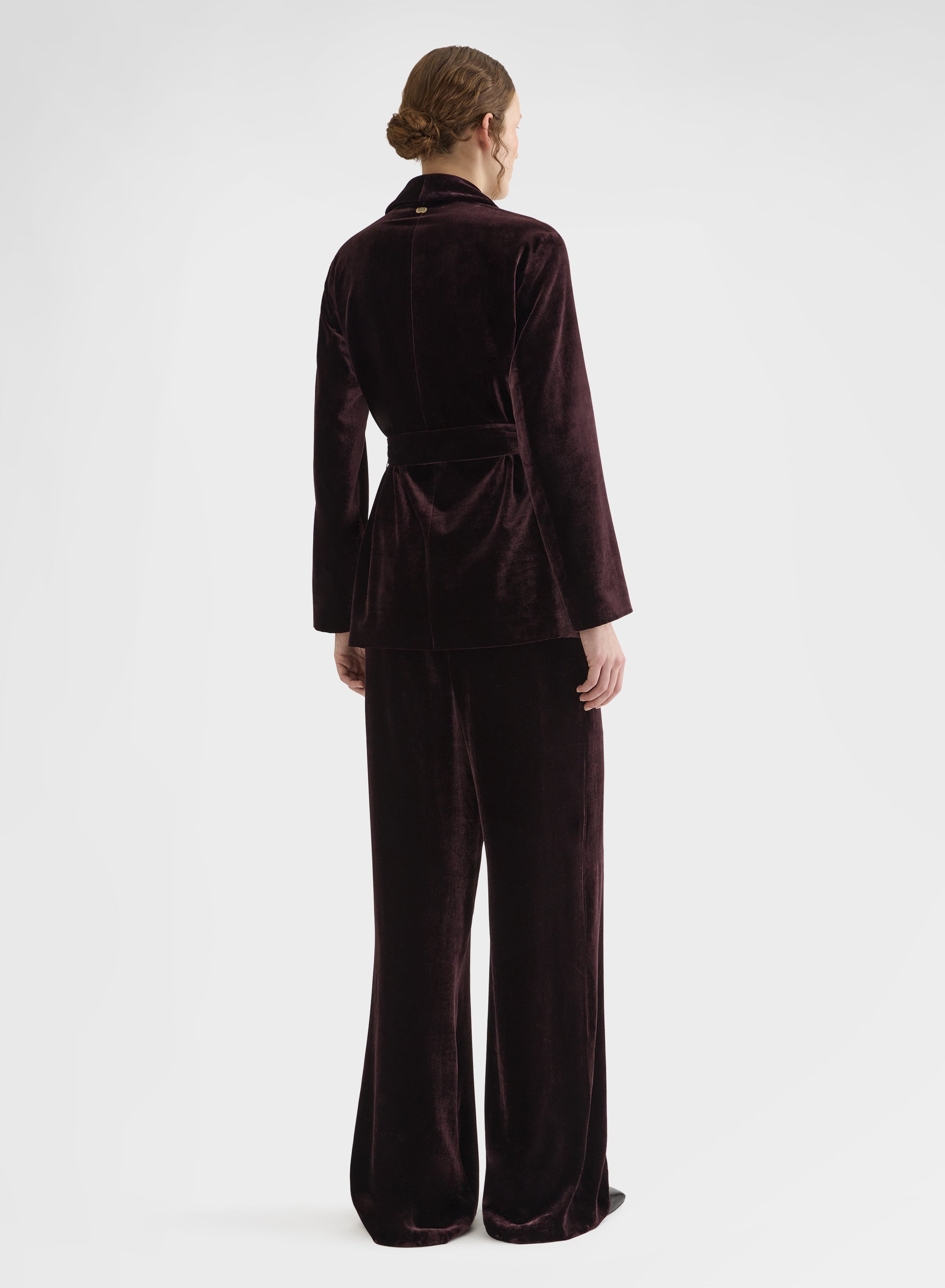 SILK BLEND VELVET DOUBLE BREASTED BELTED BLAZER BURGUNDY